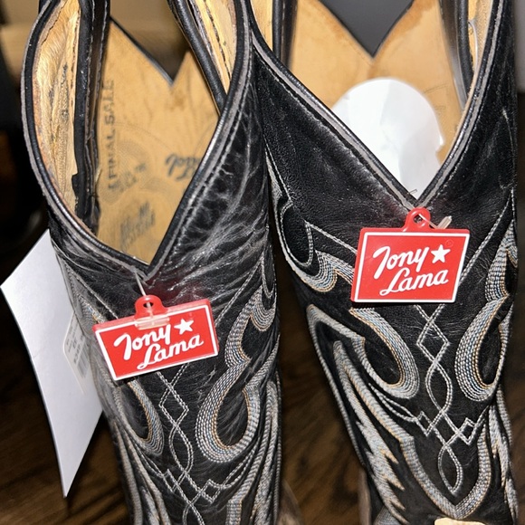 Men’s size 7.5EE Tony Lama Boots main image 6